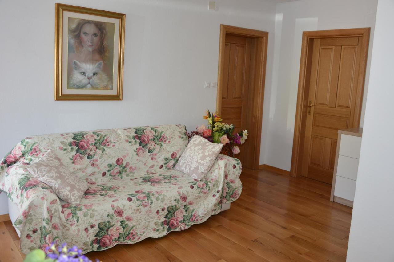 Ferienwohnung Zora Senj  Exterior foto